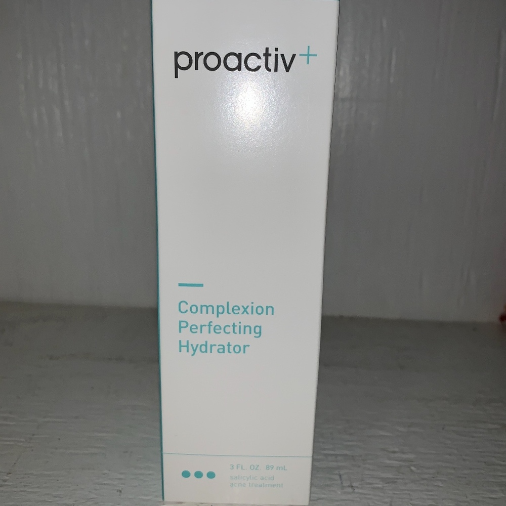 Proactive + Complexion Perfecting Hydrator